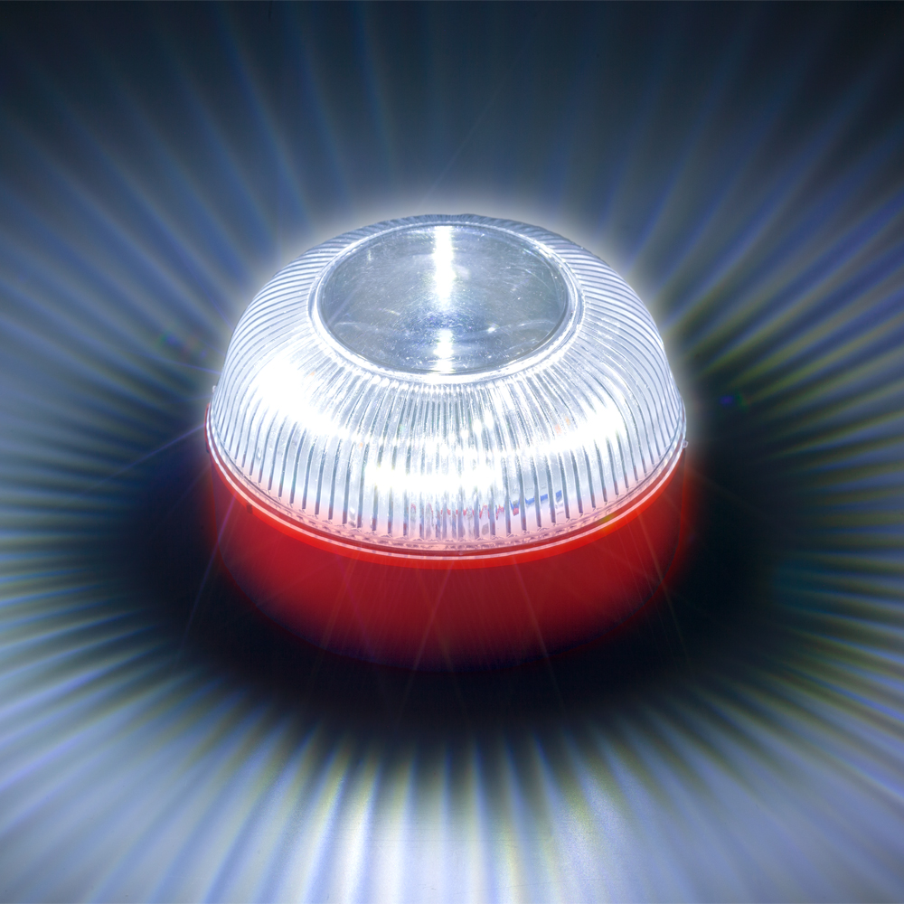 LUZ DE EMRGENCIA V16 MAGNETICA 3