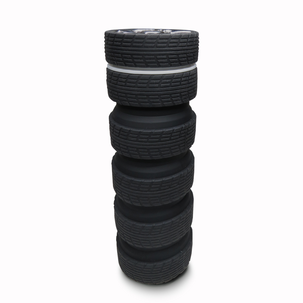 BOTILITO EN SILICONA TIRE 750ML 4