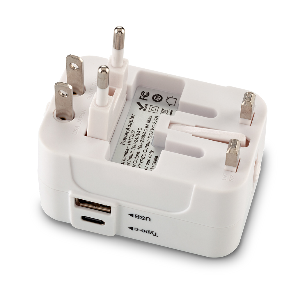 ADAPTADOR UNIVERSAL TRAVEL 3